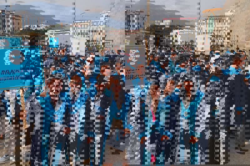 BÖLÜMÜMÜZ YENİ MEZUNLARINI VERDİ