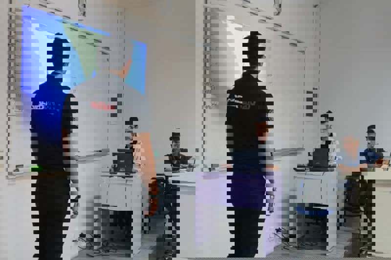 Bölümümüzün Siber Alkü Kulübü’nden “Etik Hacker’ın Gözünden Web Nasıl İşler” Eğitimi